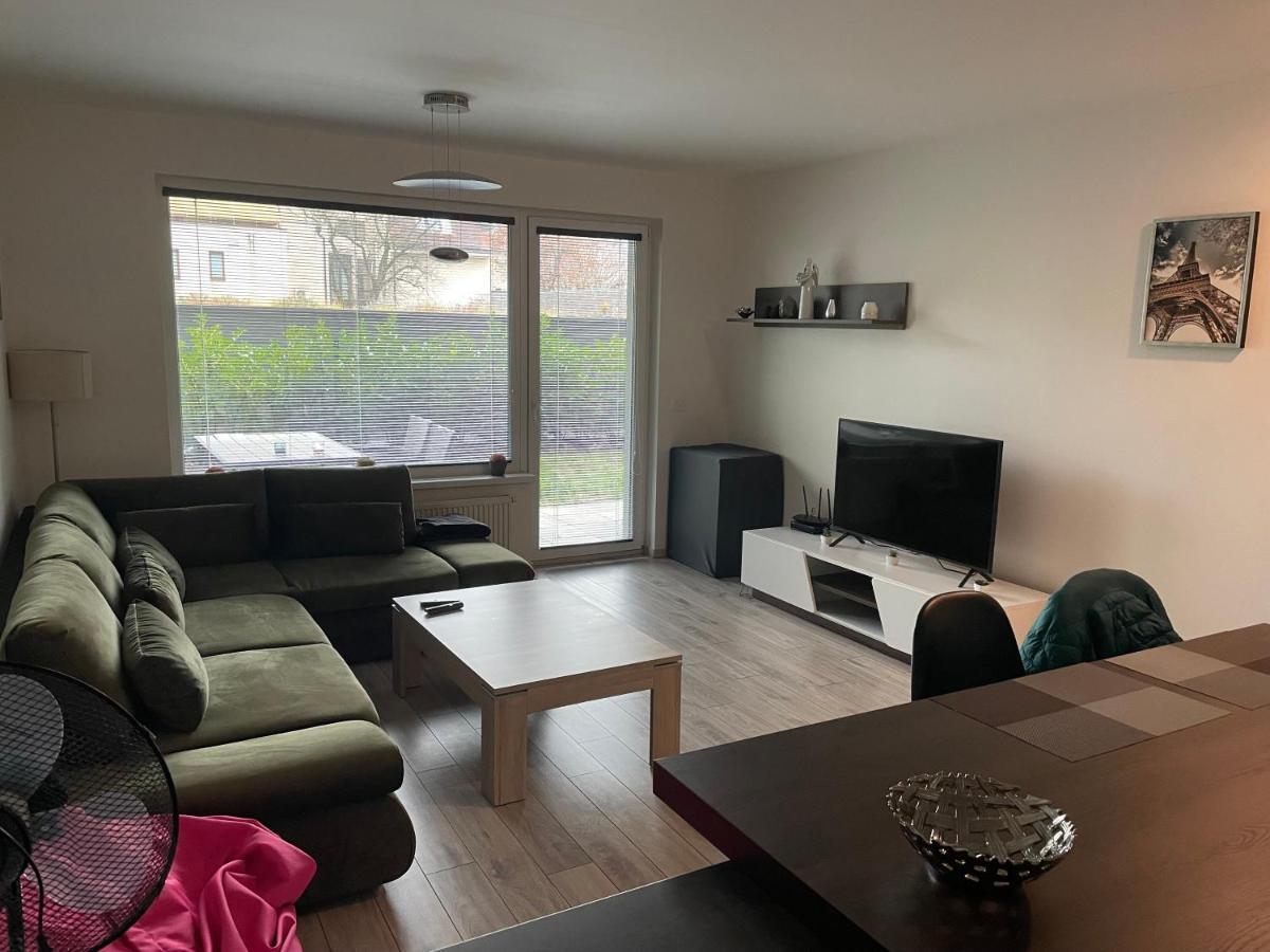 Garden Apartman Radnica - Private Parking Included Košice Εξωτερικό φωτογραφία